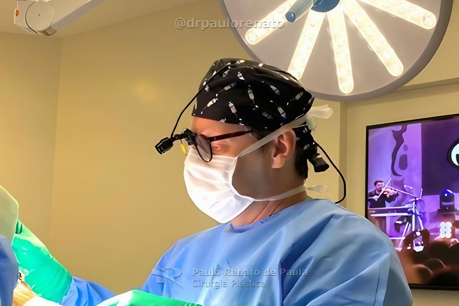 Trajetoria Dr Paulo Renato De Paula Cirurgiao Plastico Goiania
